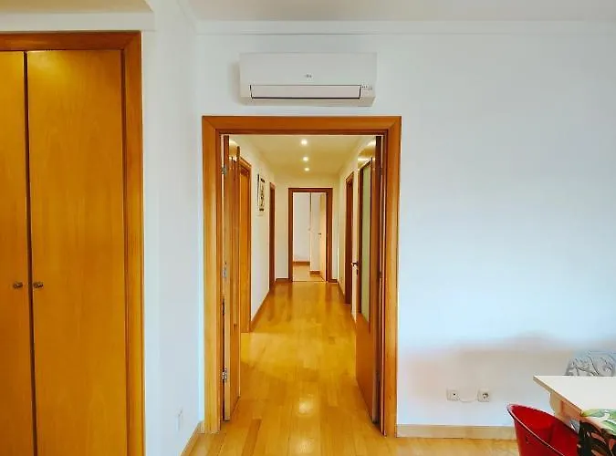 Sunny Expo, Free Parking Lisboa